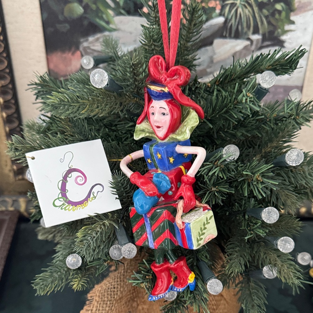 🎁 Lazy Lizard Designs “Skating Star” Tree Ornament by Vanmark (Blue Sky Imports)